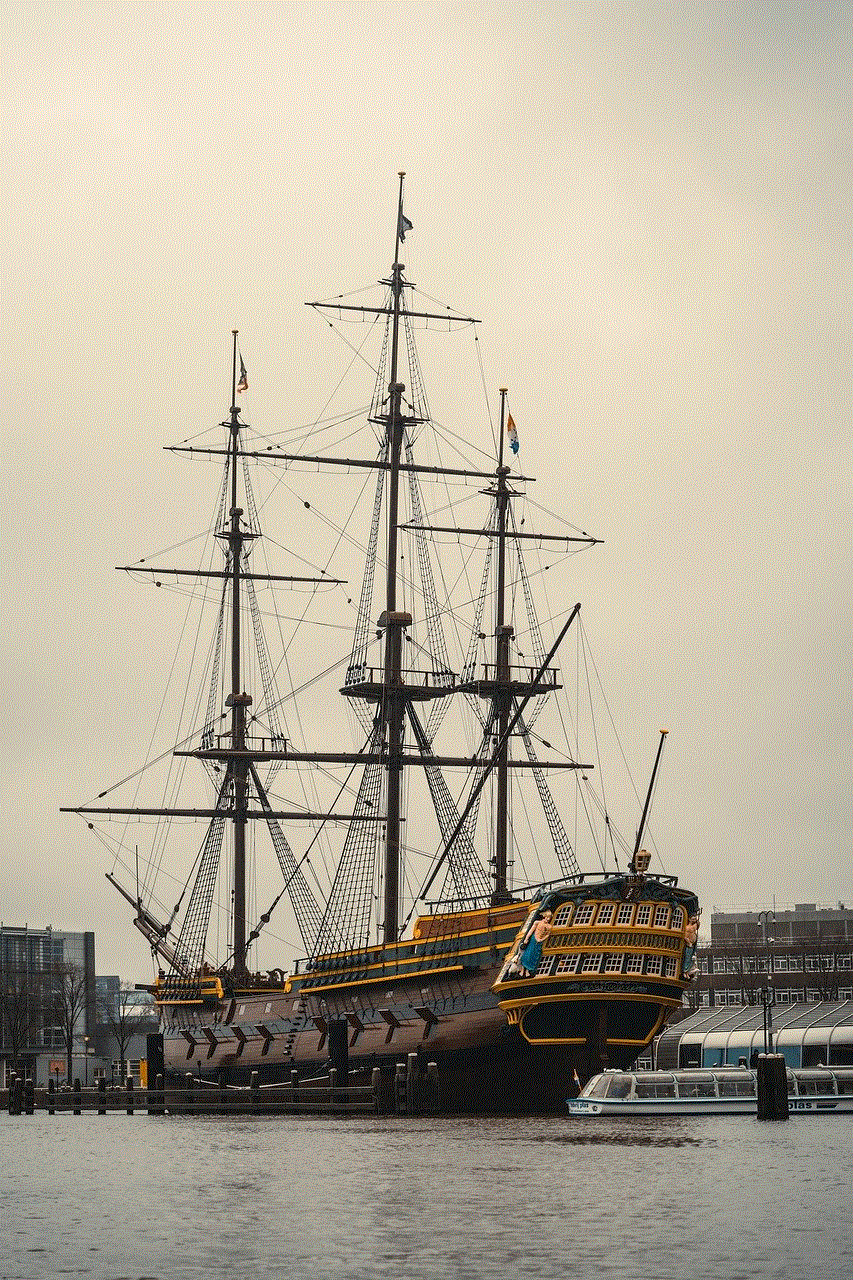 Amsterdam Vessel