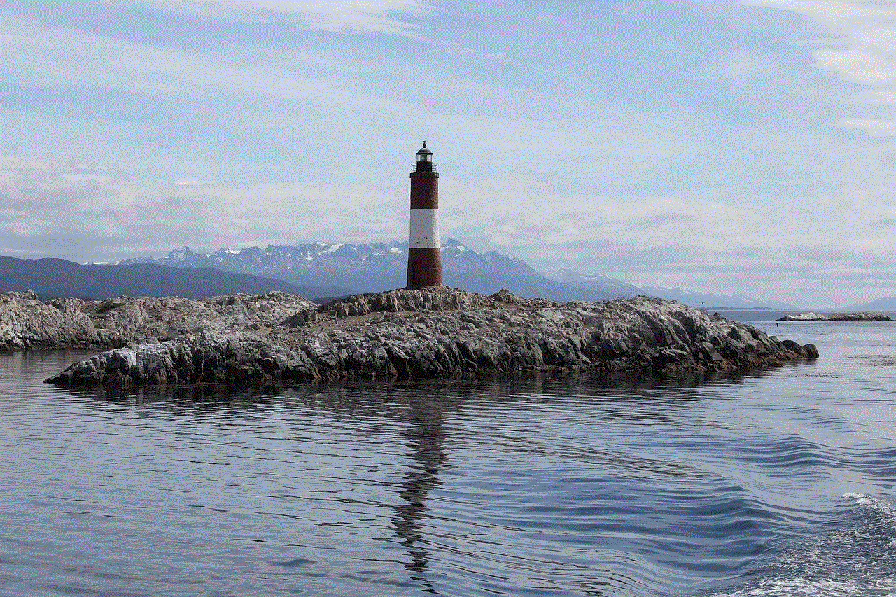 Lighthouse Rocks