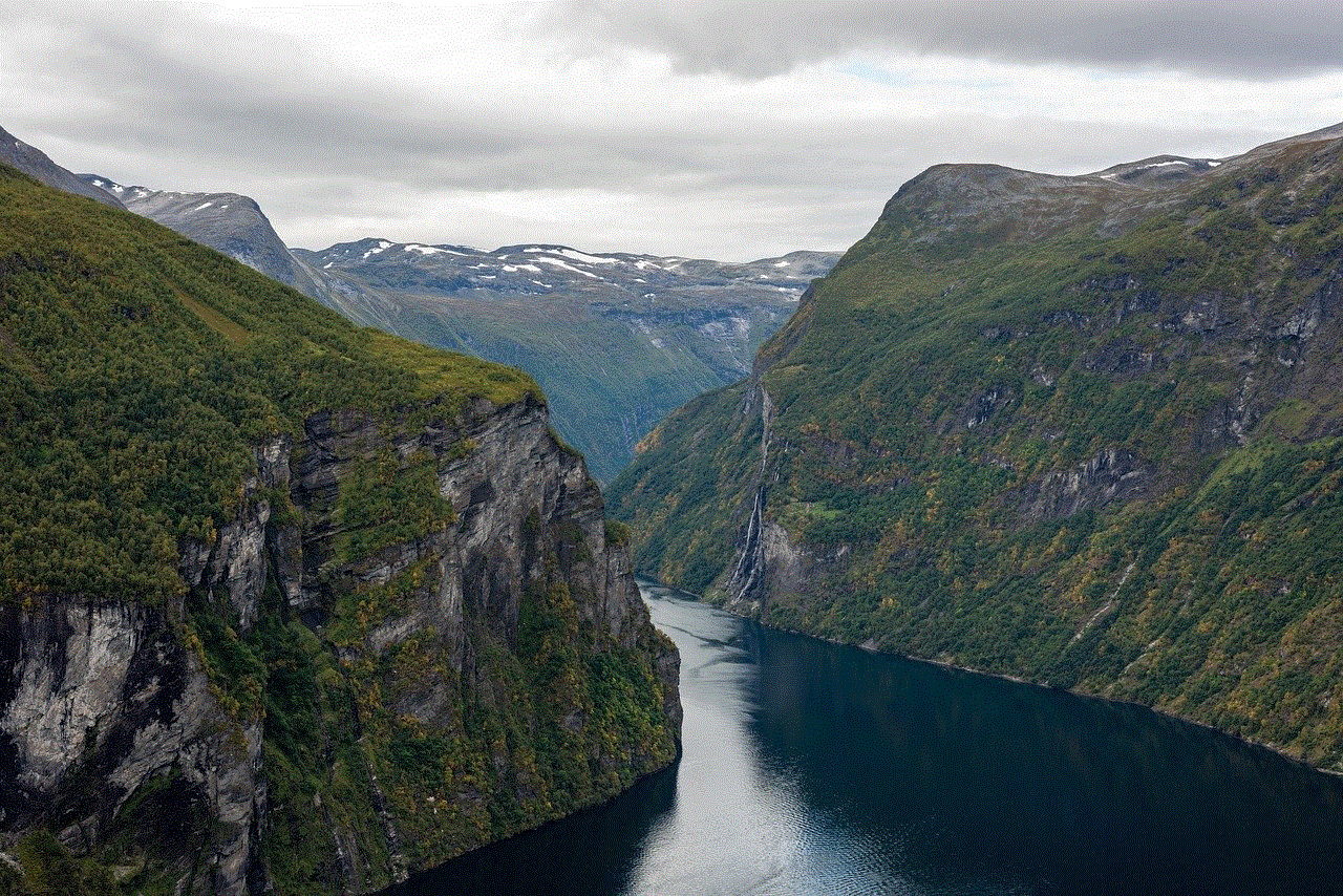 Ocean Fjord
