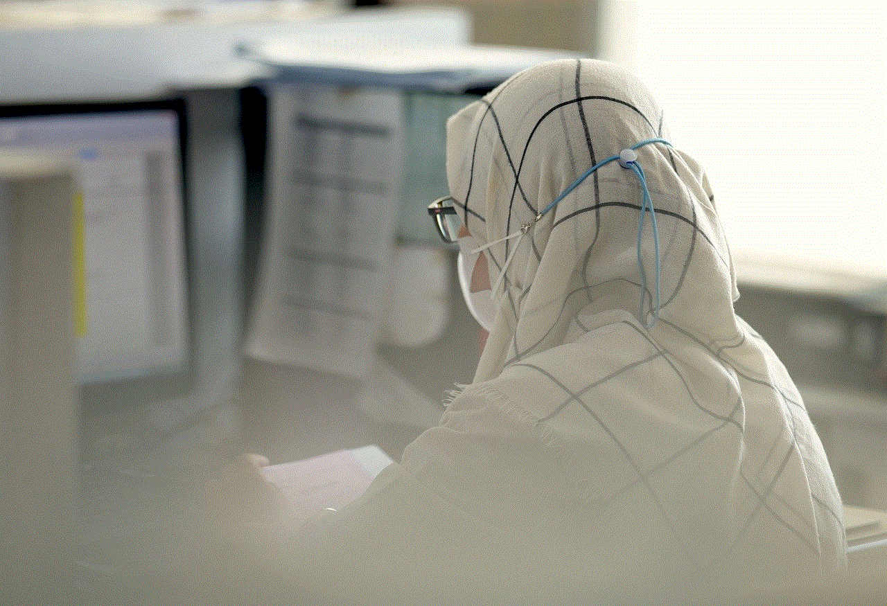 Woman Administrator Woman Administrator