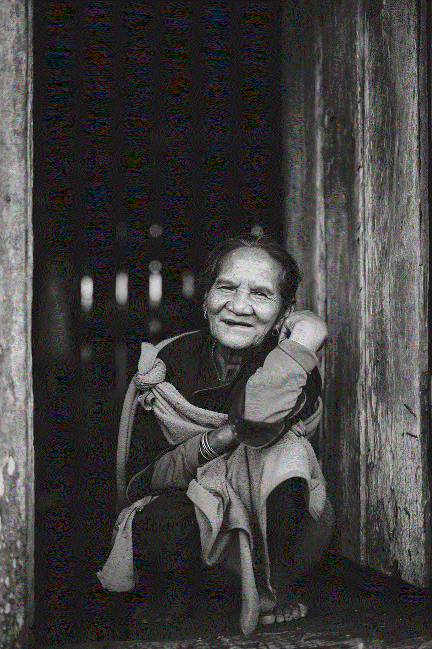 Old Woman Smile