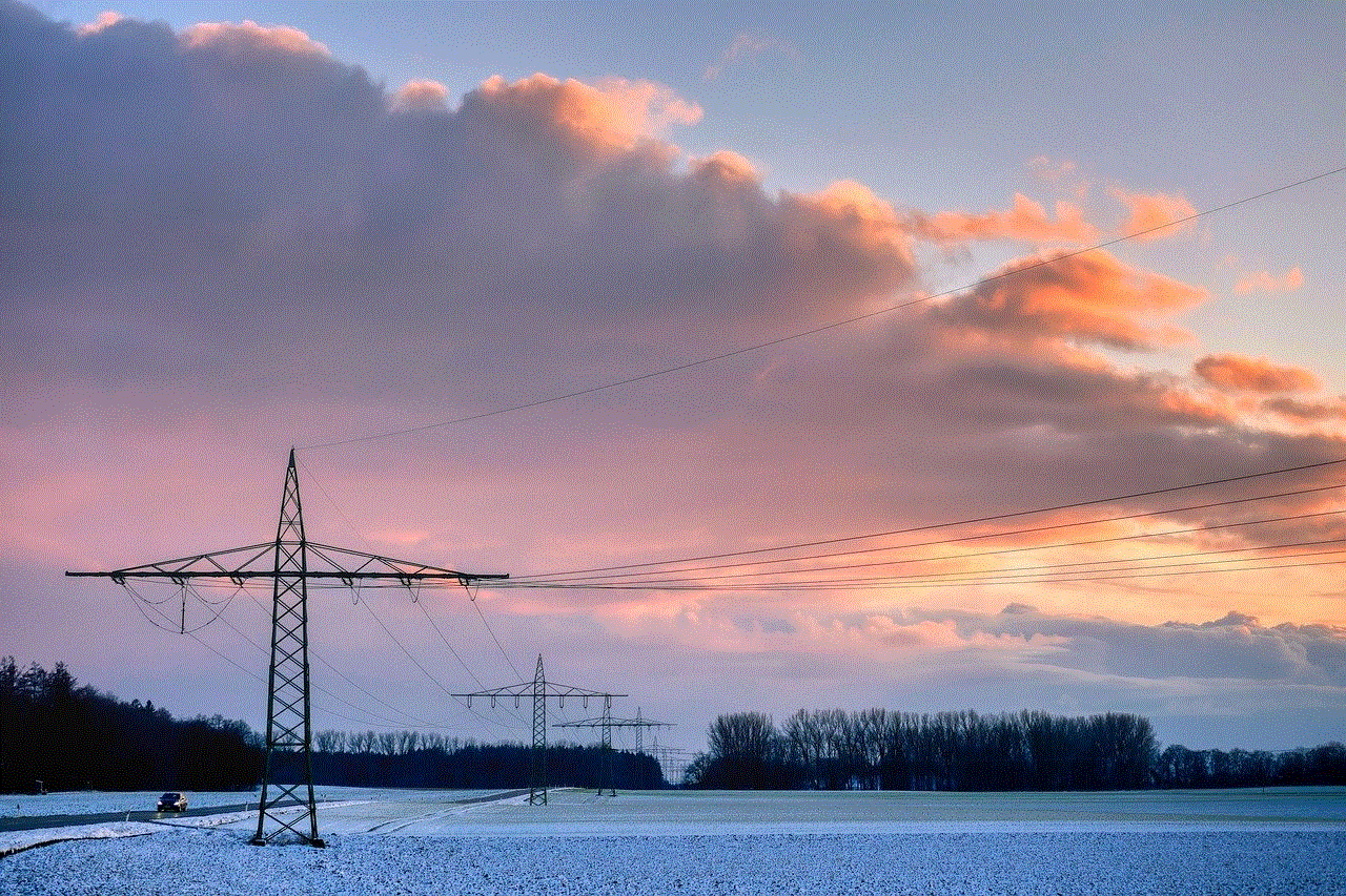 Field High Voltage Pylons