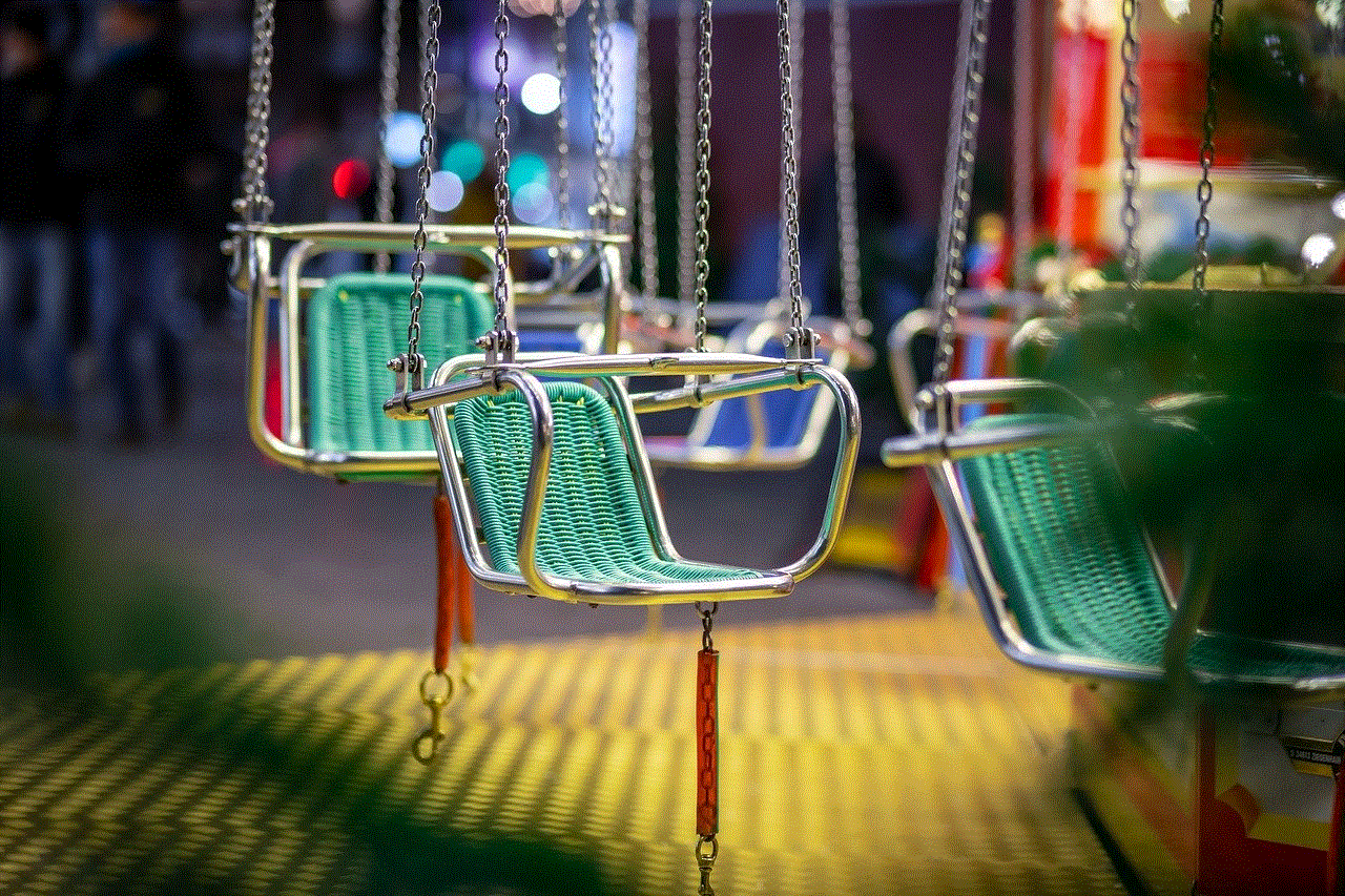 Carousel Chain