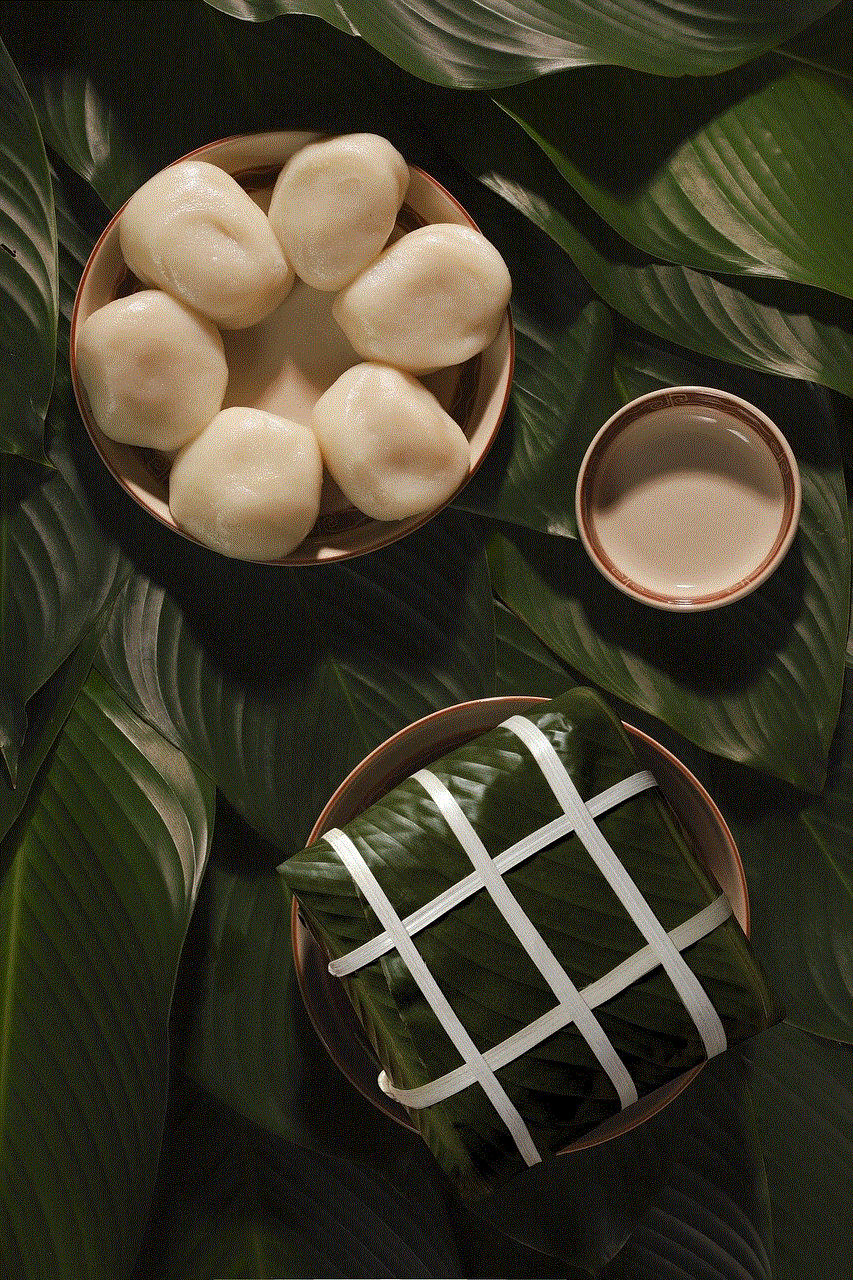 Green Leaves Cakes