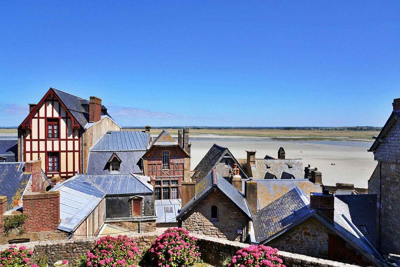 Mont Saint Michel Houses