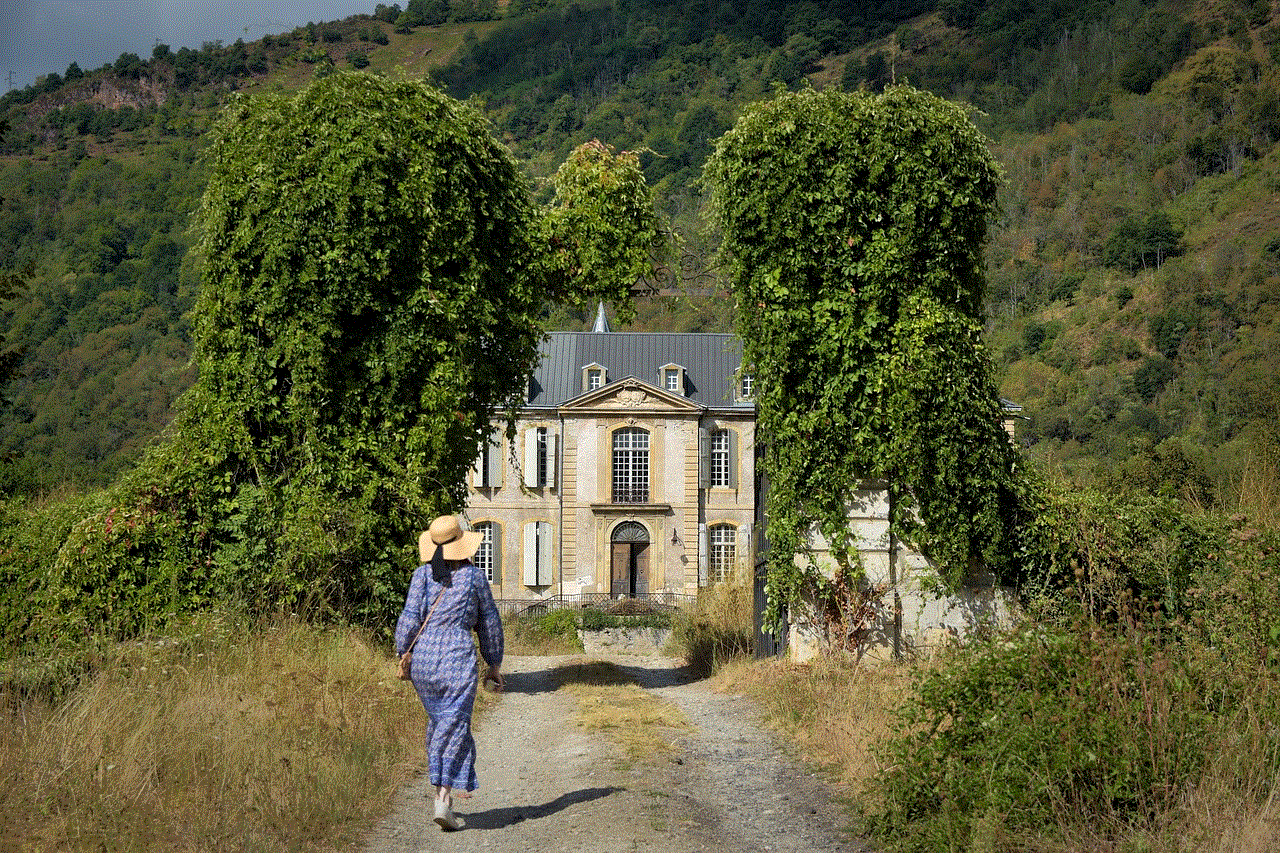 Château Woman