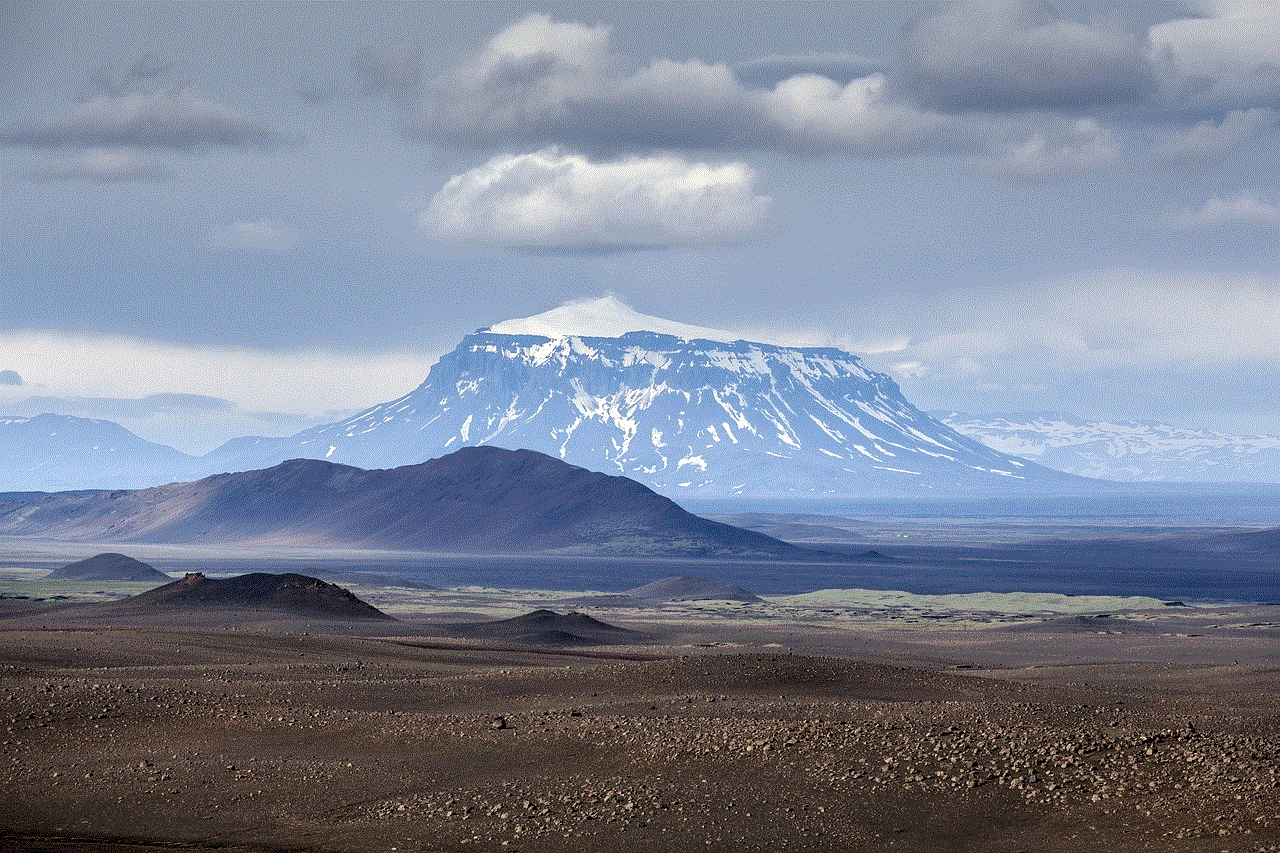 Iceland Mountain