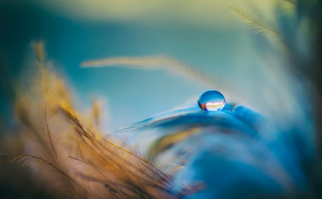 Droplet Feathers Droplet Feathers