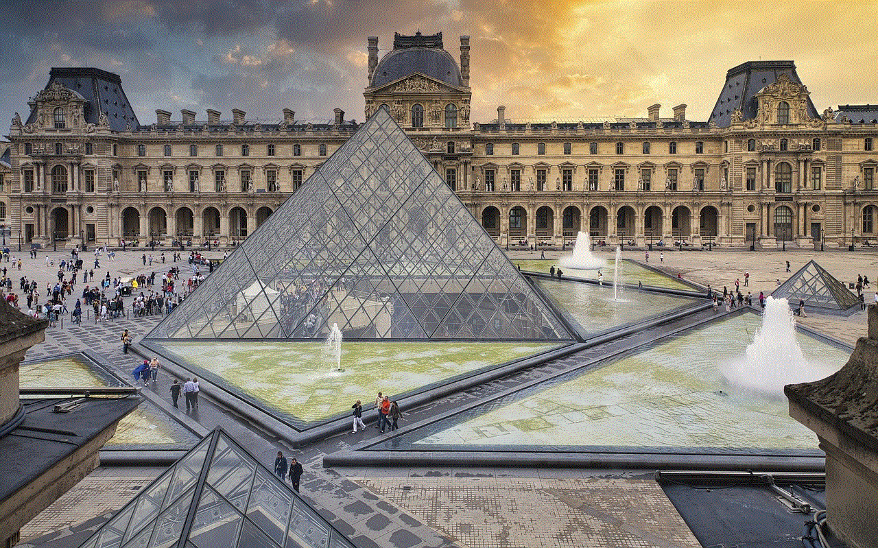 Museum Pyramid