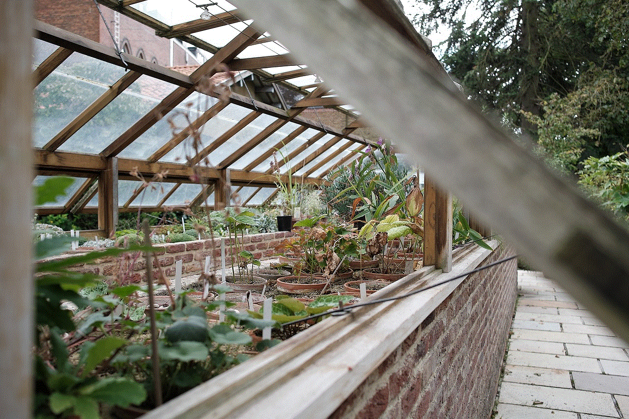 Greenhouse Garden