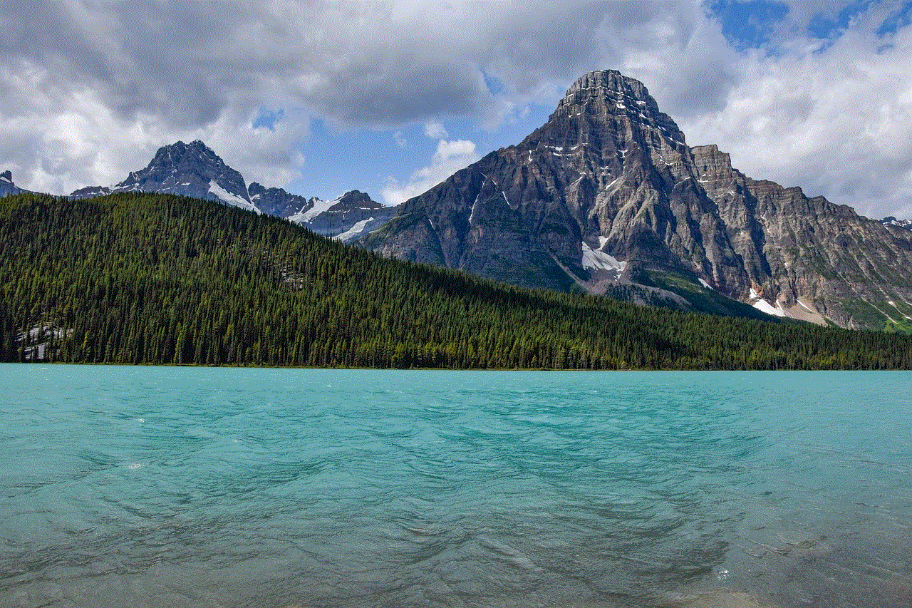 Lake Mountains