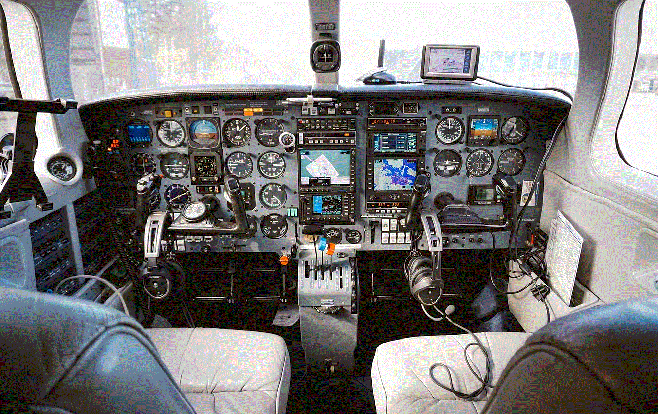 Cockpit Airplane