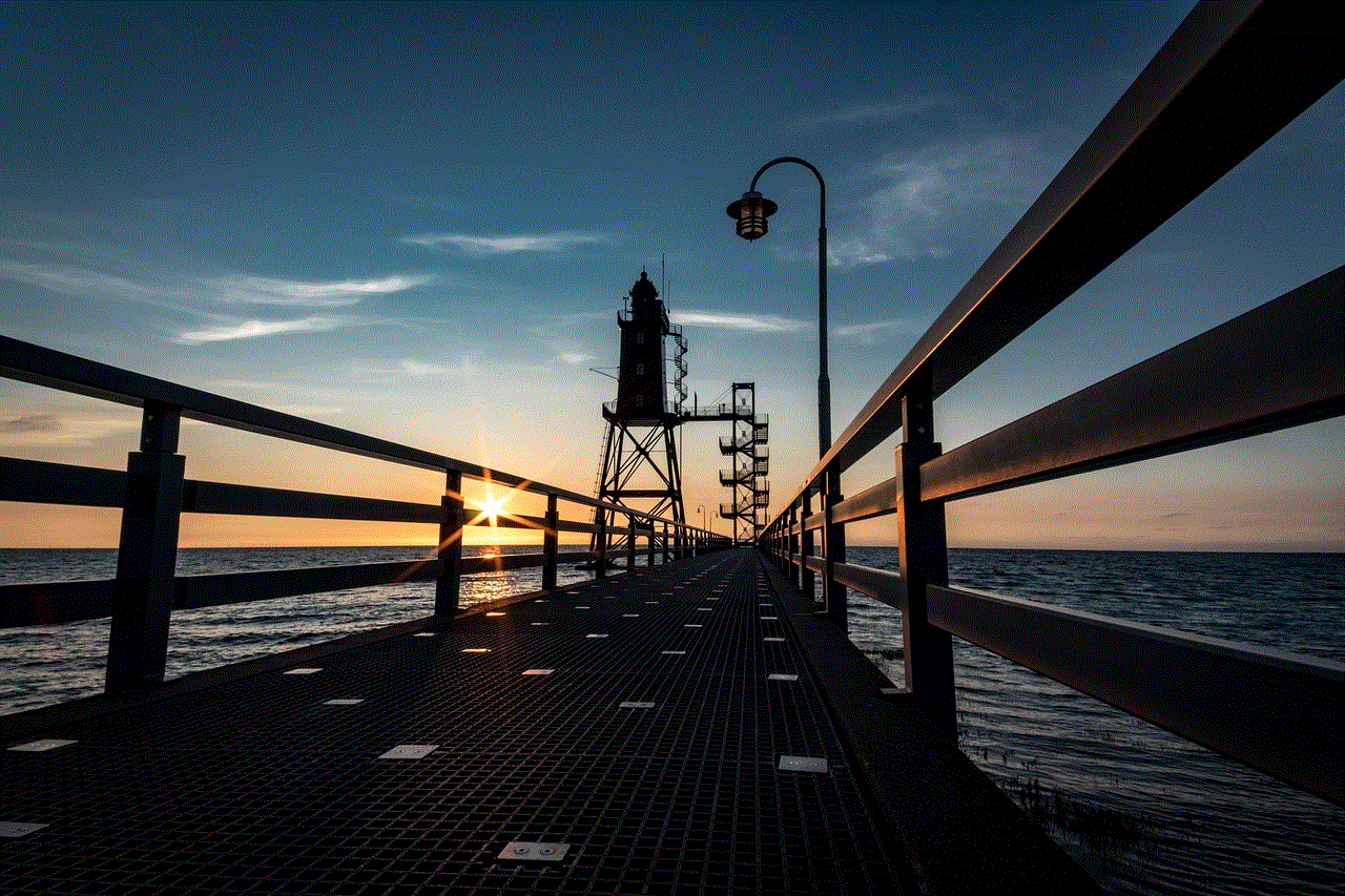 Lighthouse Bridge