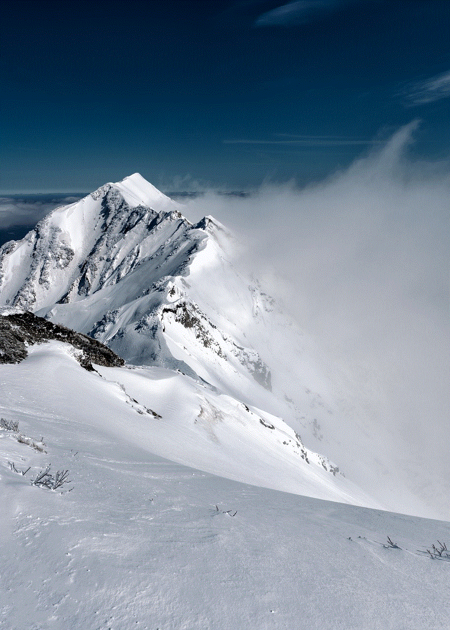 Snow Mountains