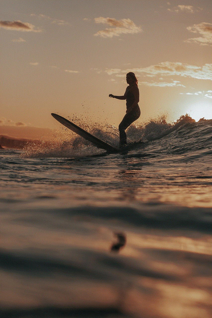 Girl Surf