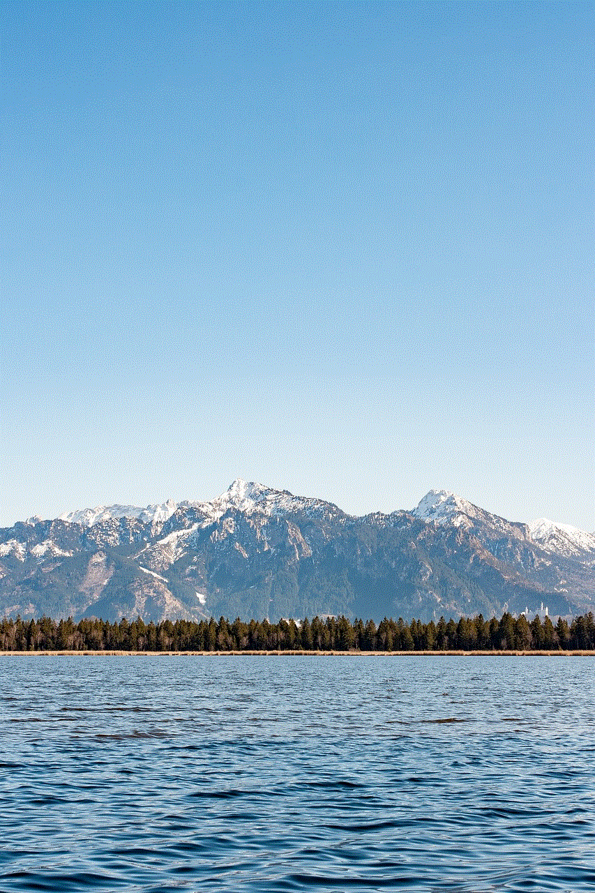 Lake Mountains