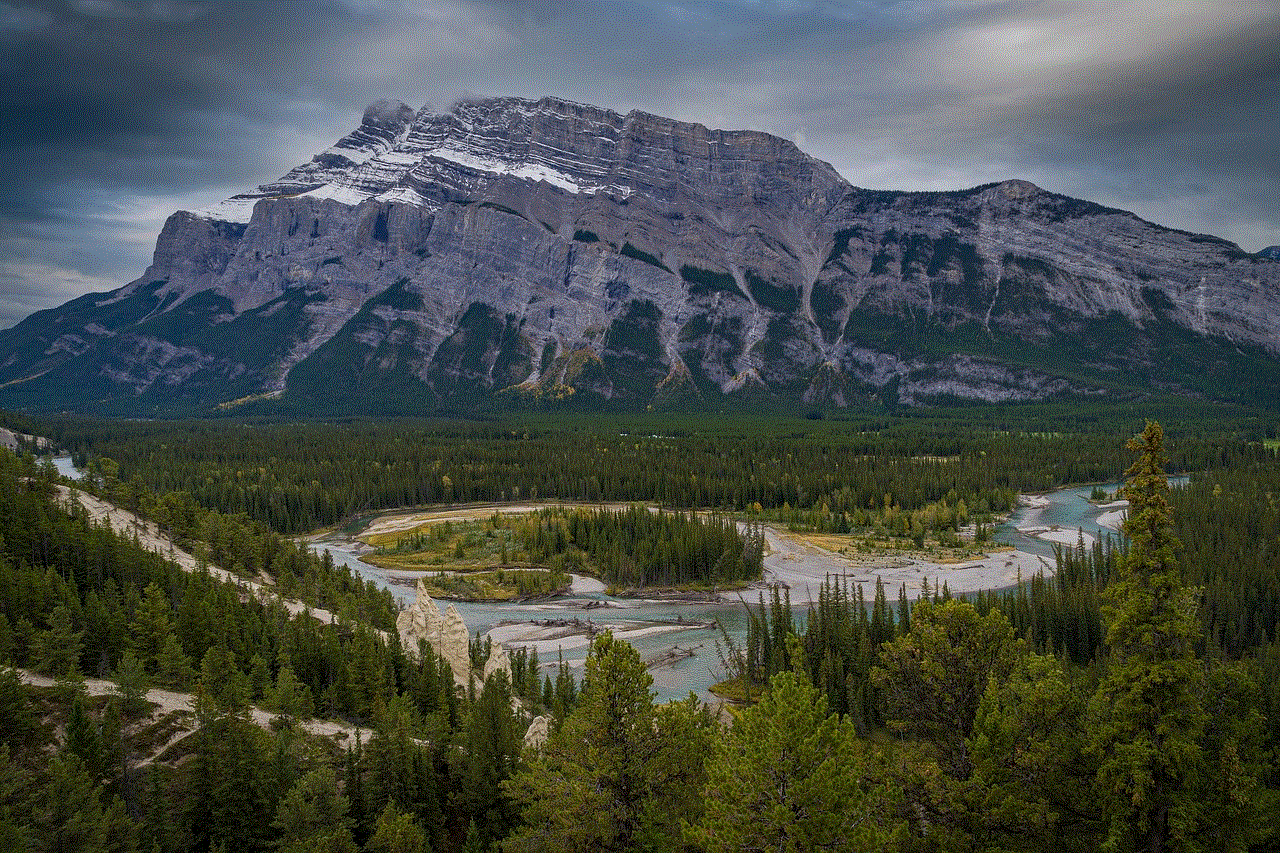 Mountains River