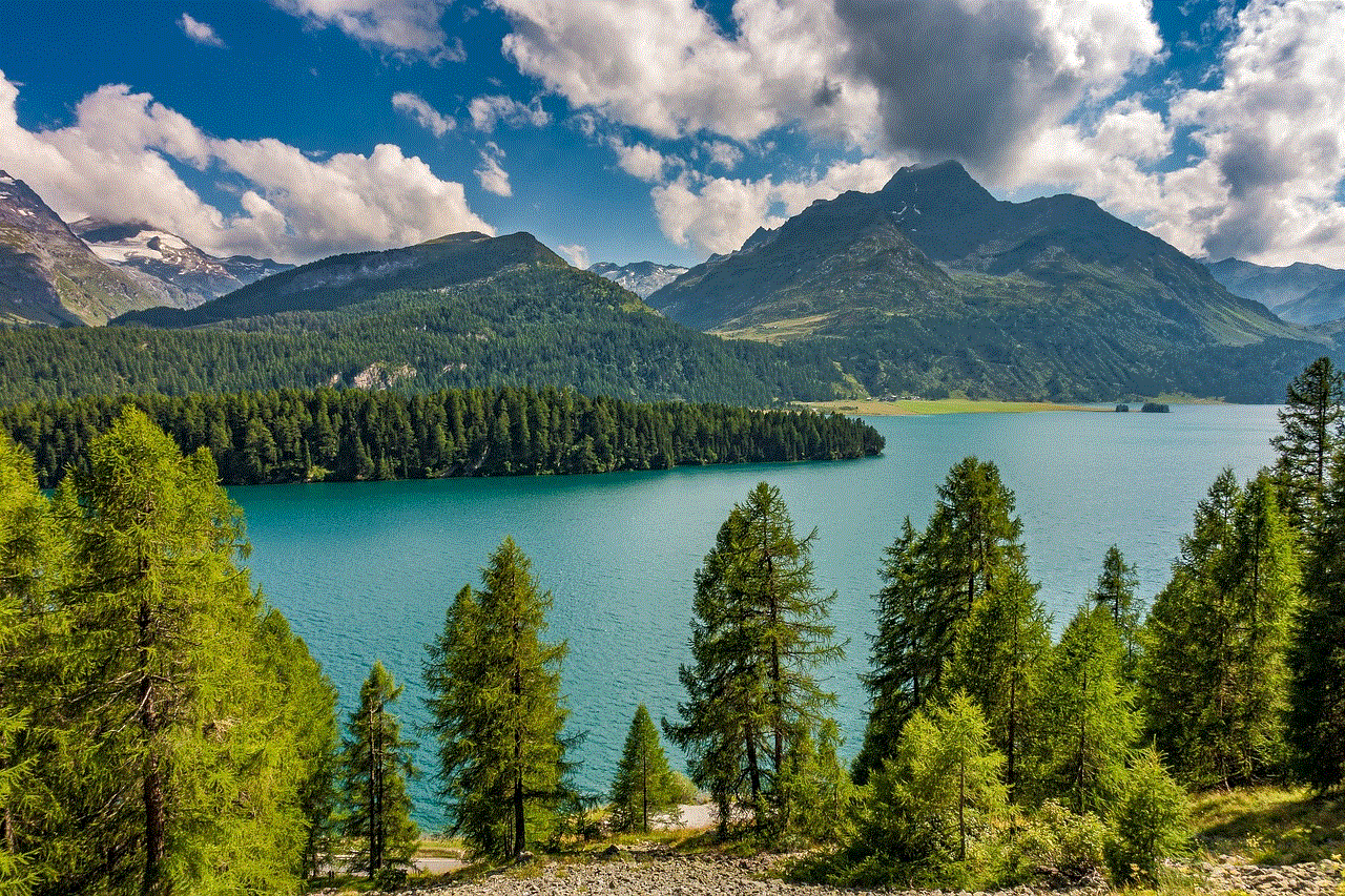 Lake Mountains