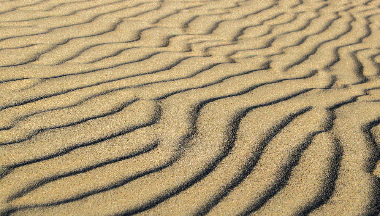 Beach Sand Waves