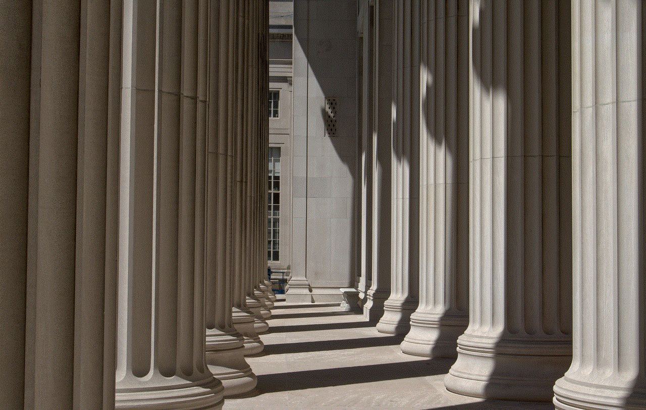 Columns Building