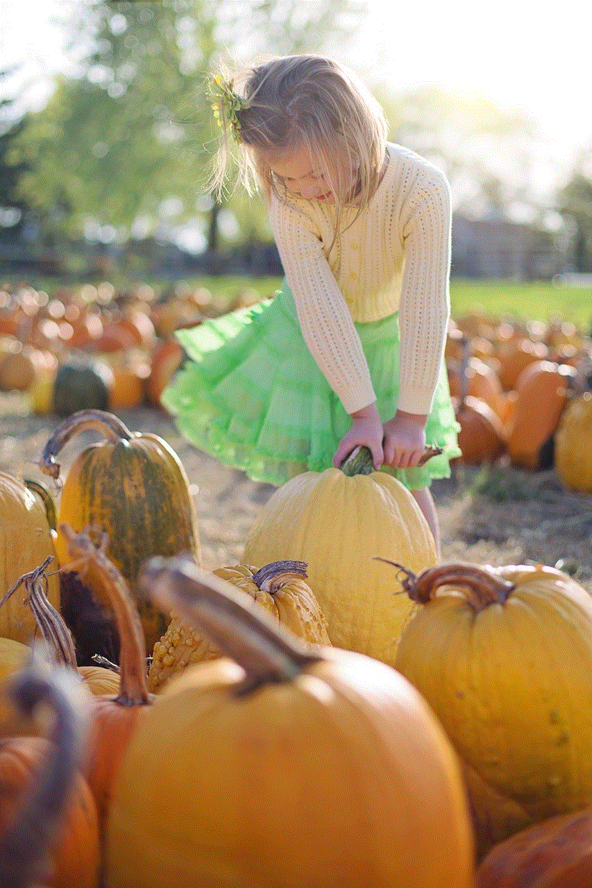 Pumpkins Little Girl