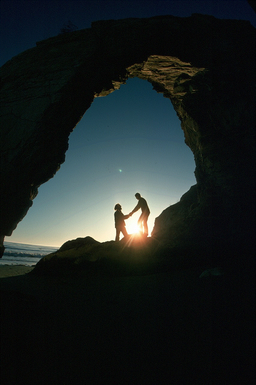 Couple Silhouette