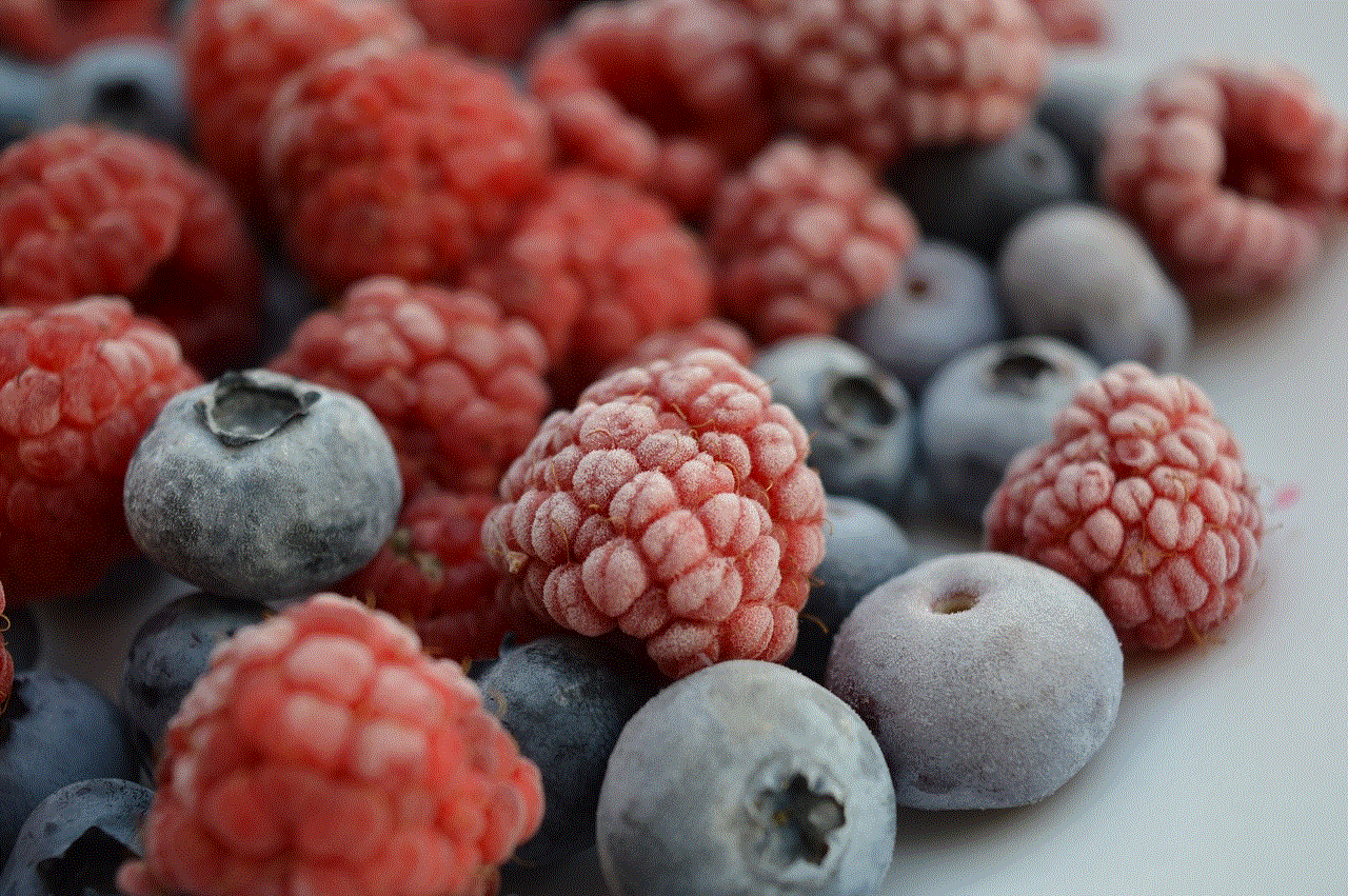 Raspberries Blueberries