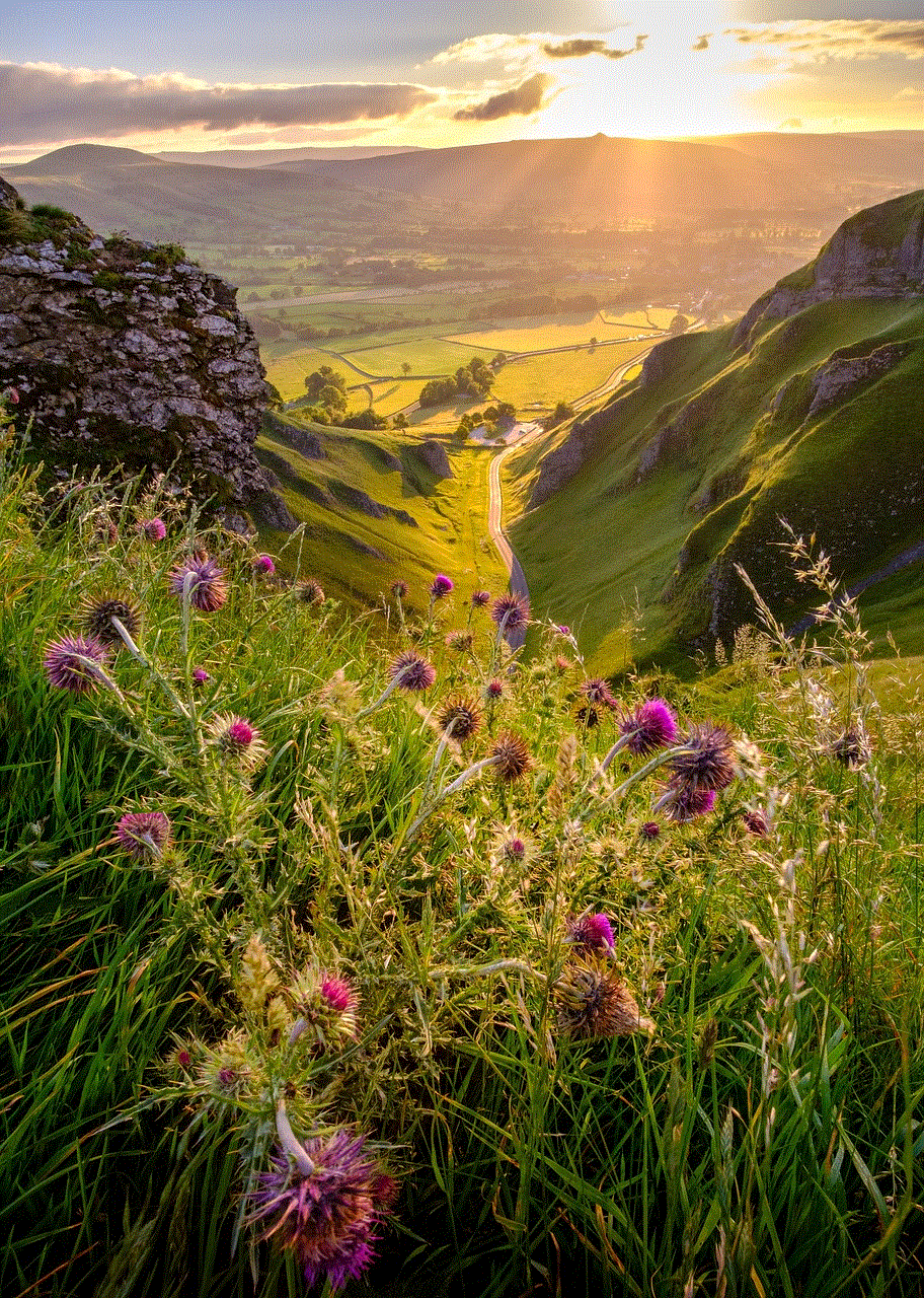 Winnats Pass Peak District