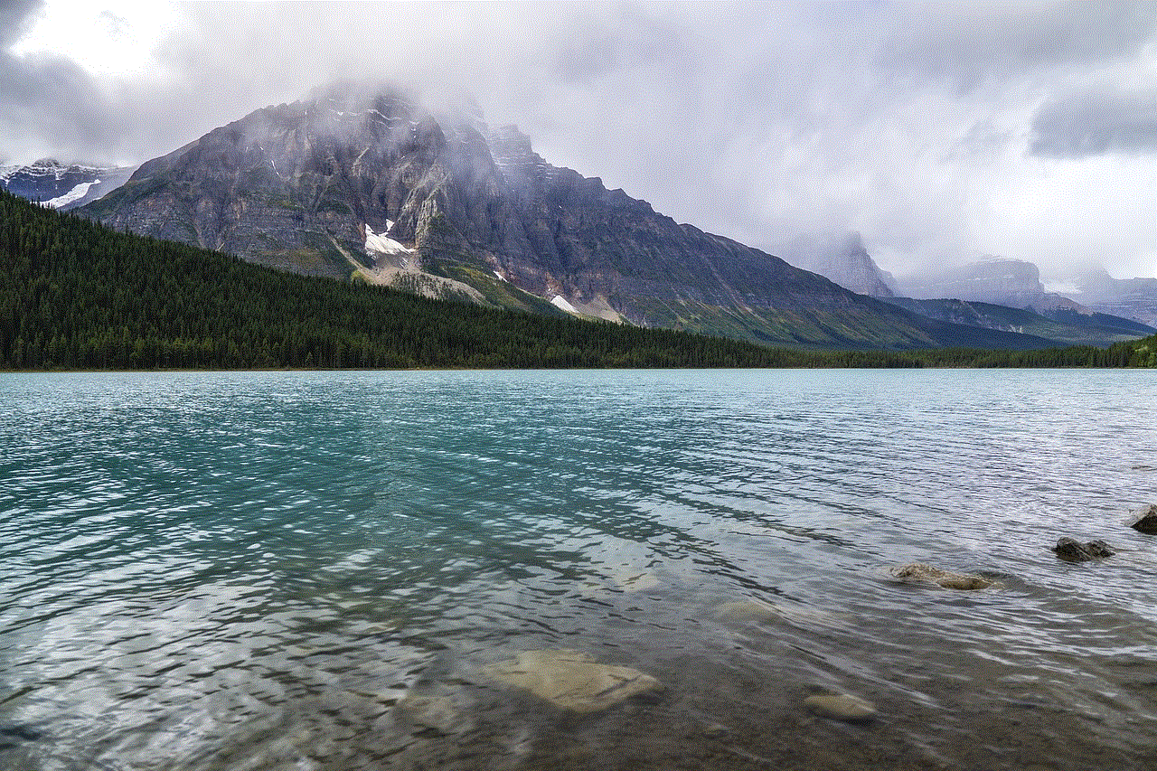 Lake Mountain