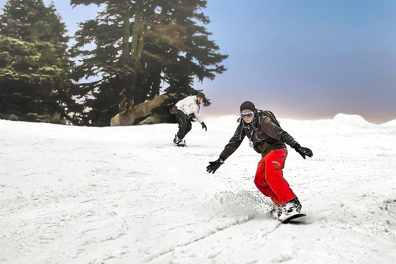 Snowboarding Snow