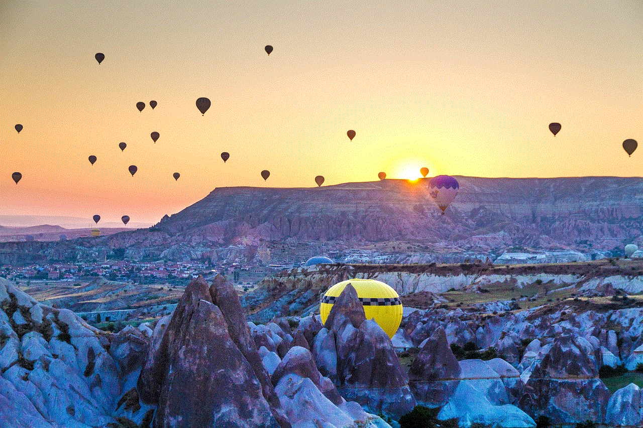 Turkey Fairy Chimneys