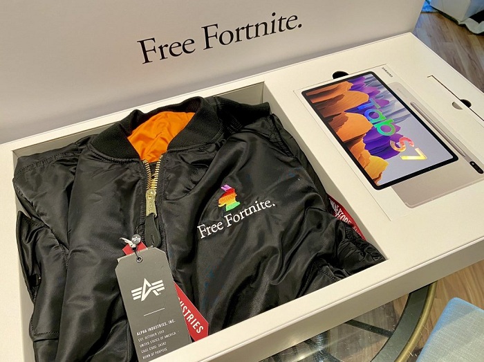 Epic-Games-Sent-Free-Fortnite-Packs-to-Influencers-for-Boycotting-Apple-1